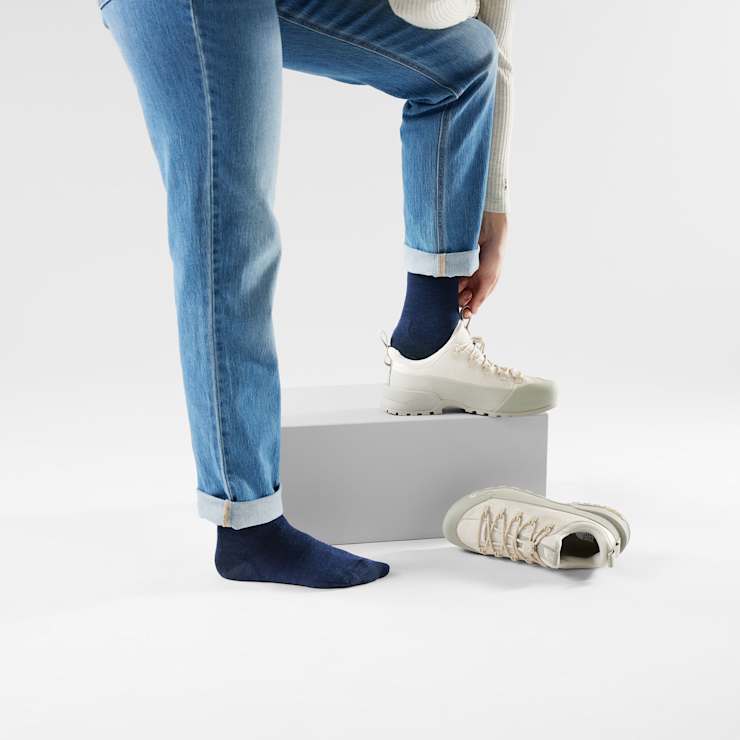 Smartwool Snowed in Sweater Crew Socks - Mountain Factor