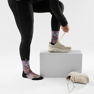 Women's Trail Run Triangle Prism Print Crew Socks - Garden Pink