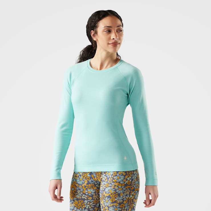 Women's Classic Thermal Merino Base Layer Crew image number 1