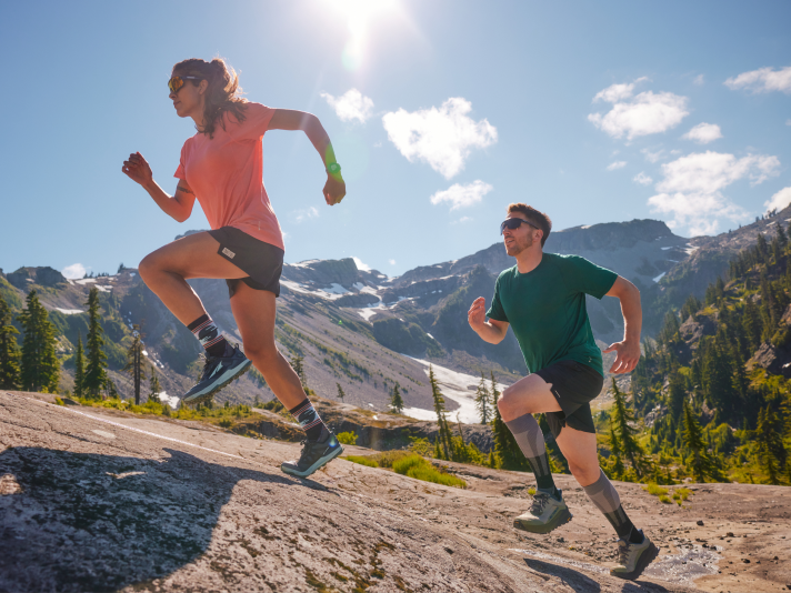Women's Active Ultralite V-Neck Short Sleeve - Smartwool US