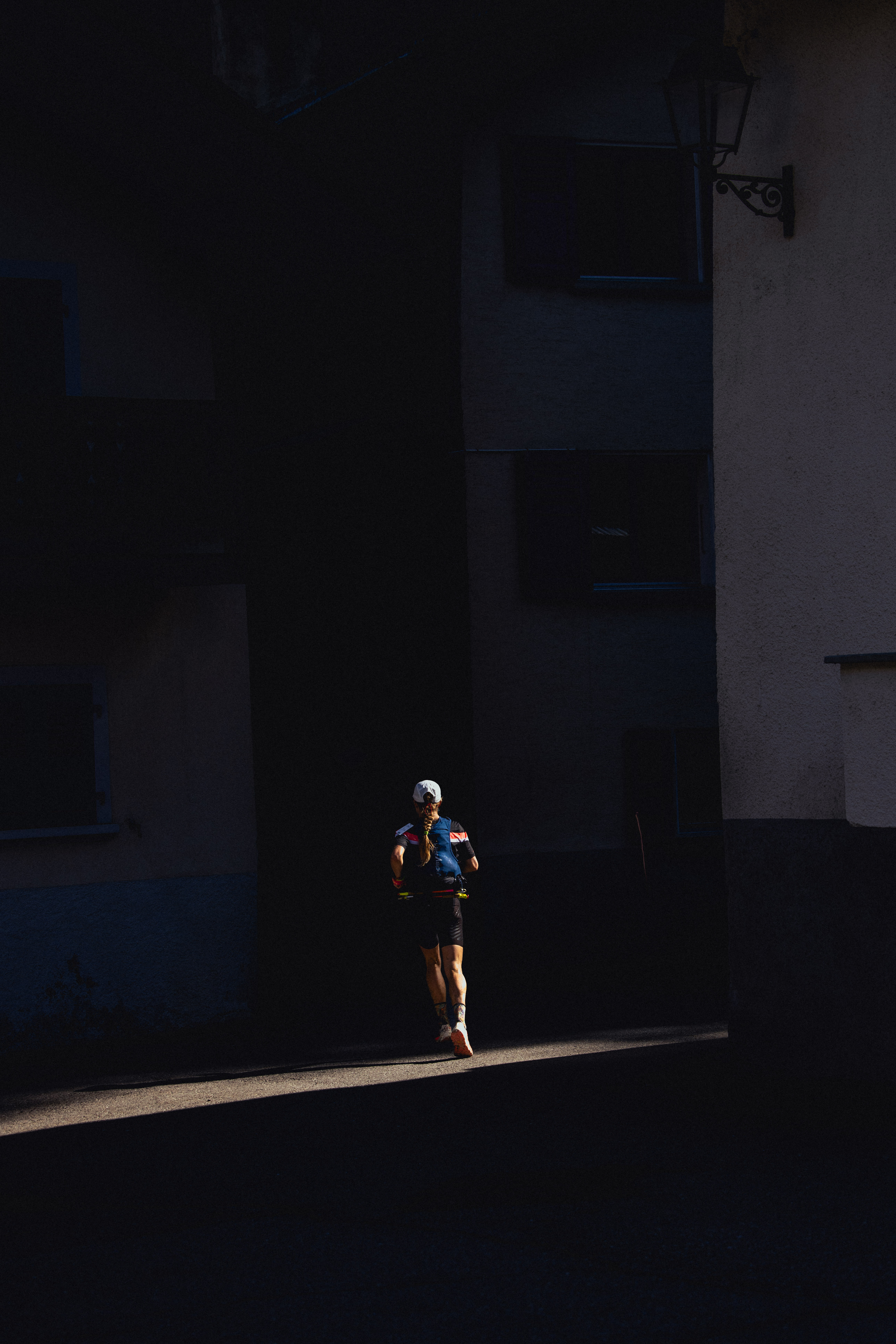 Careth Arnold racing at UTMB Mont-Blanc